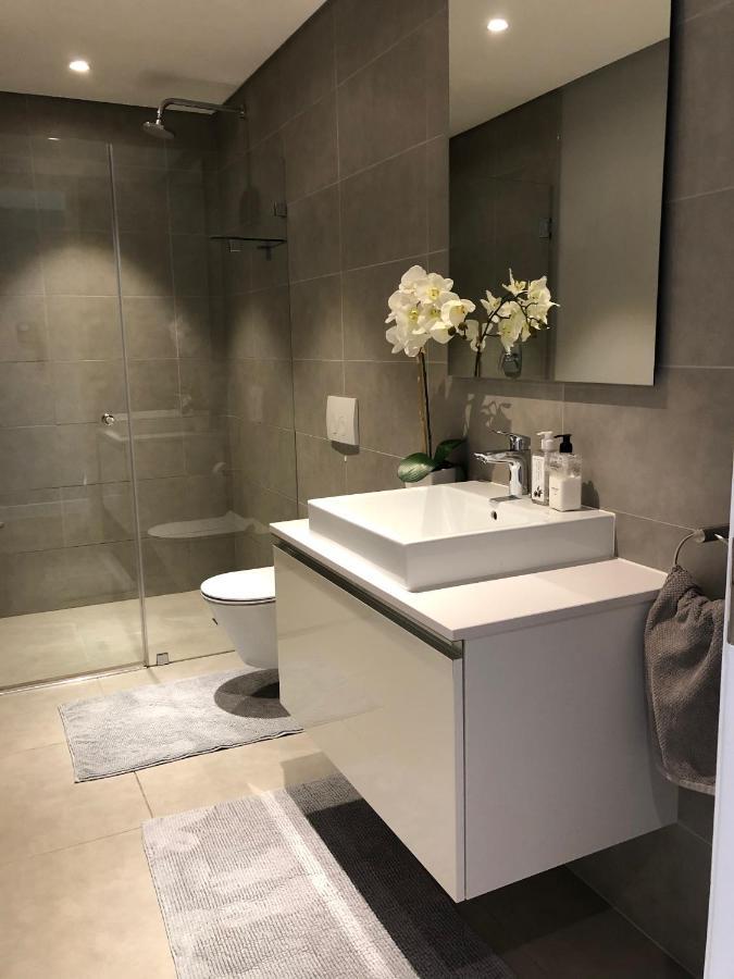 Greenpoint Designer Apartment Near Stadium & Waterfront Κέιπ Τάουν Εξωτερικό φωτογραφία