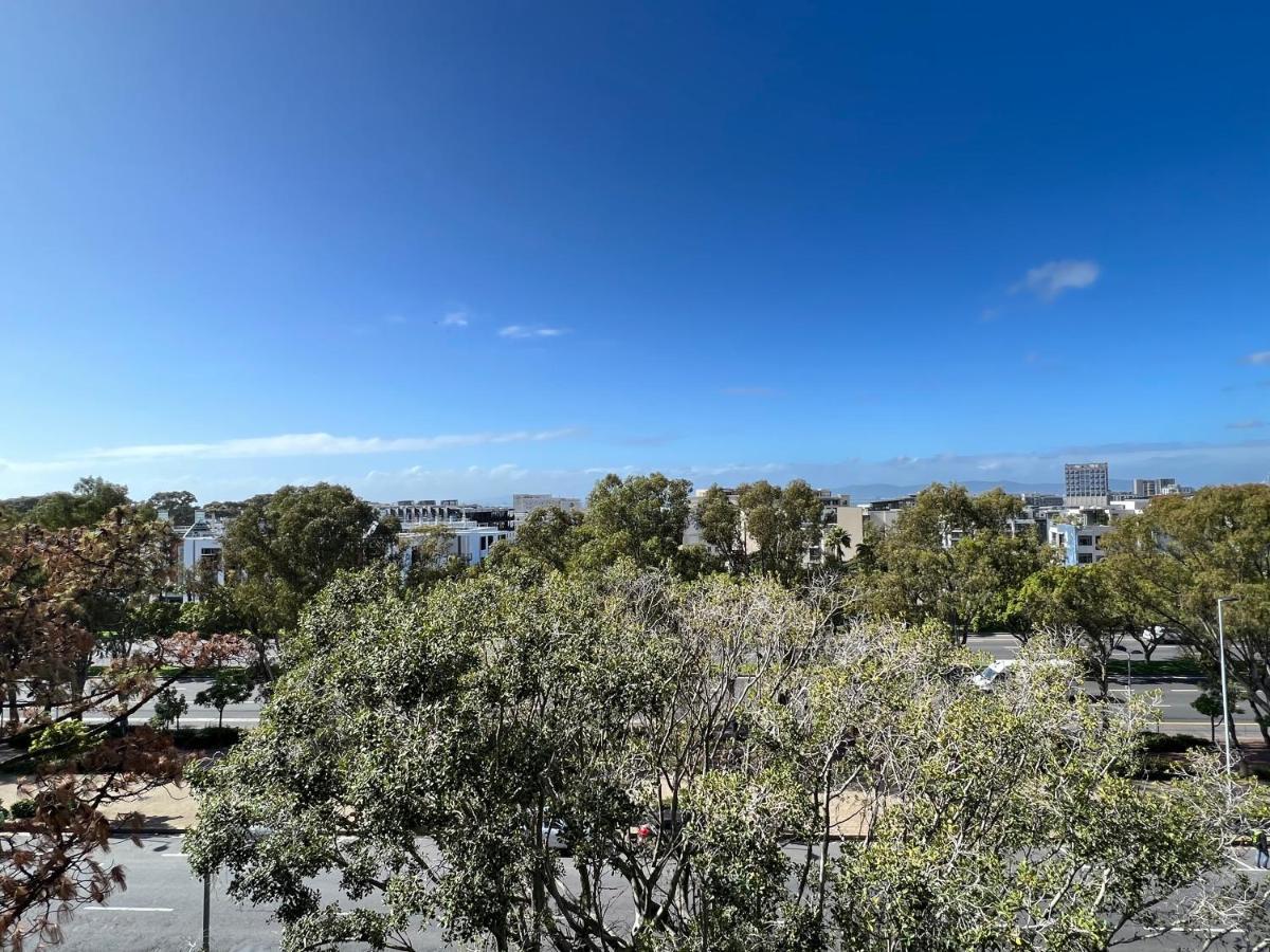 Greenpoint Designer Apartment Near Stadium & Waterfront Κέιπ Τάουν Εξωτερικό φωτογραφία