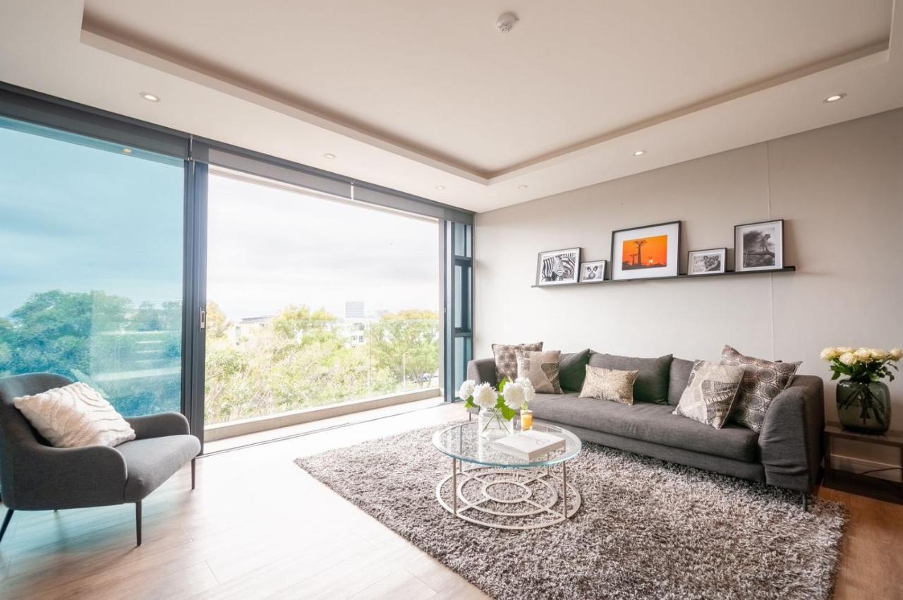 Greenpoint Designer Apartment Near Stadium & Waterfront Κέιπ Τάουν Εξωτερικό φωτογραφία