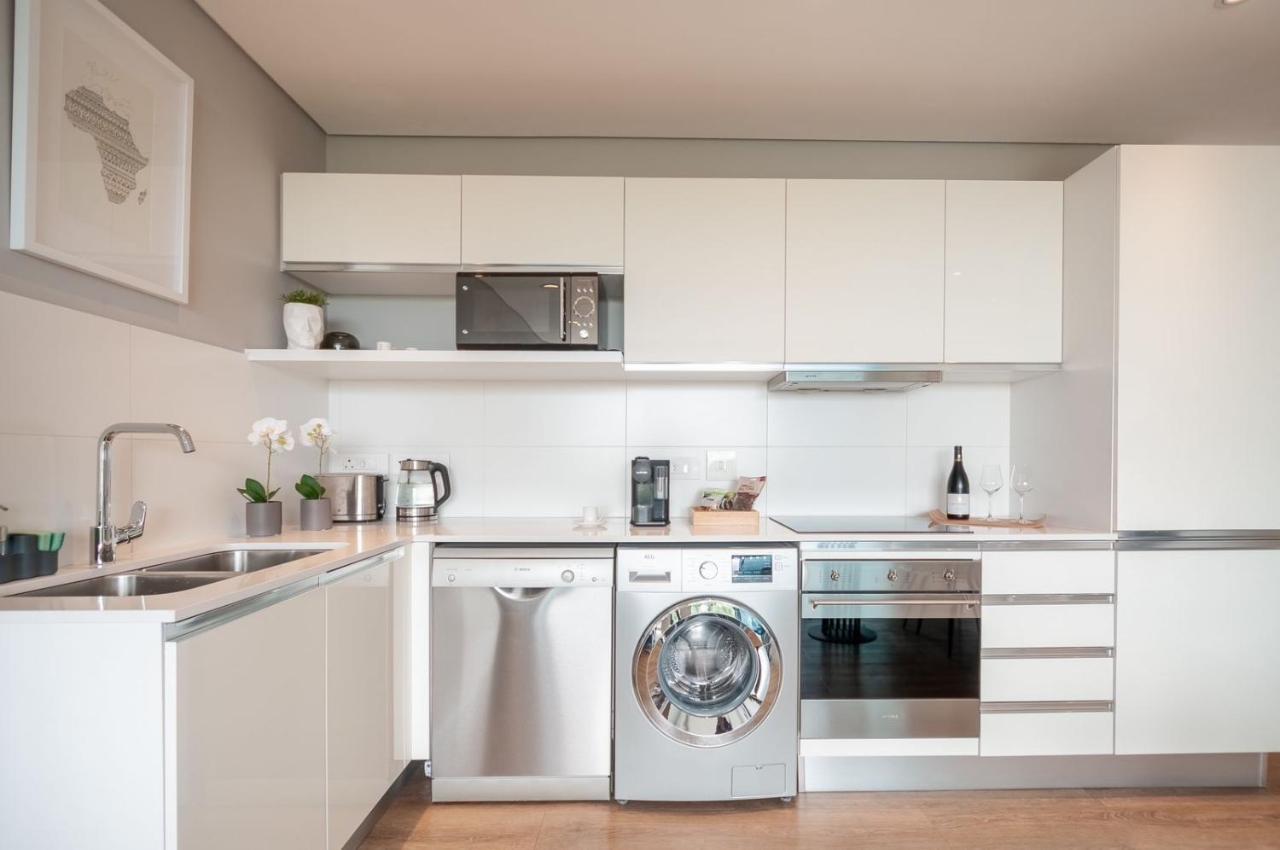Greenpoint Designer Apartment Near Stadium & Waterfront Κέιπ Τάουν Εξωτερικό φωτογραφία
